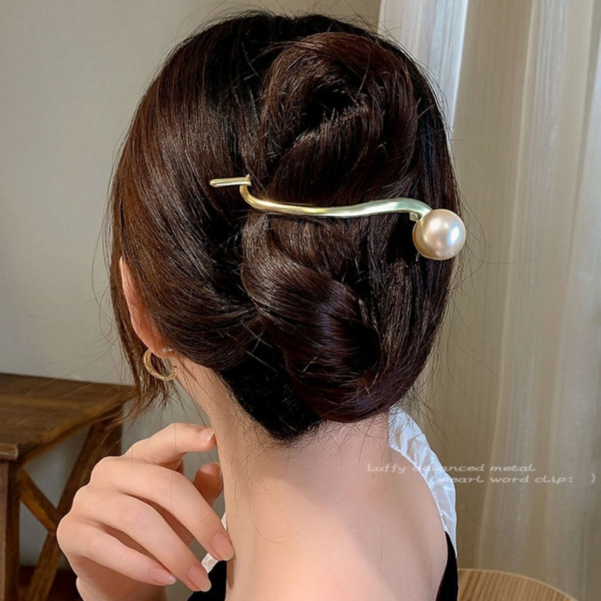 Elegant Glitter ไข่มุกผมคลิปสํ - Korean Girls Lifestyle บทวิจารณ์และราคา