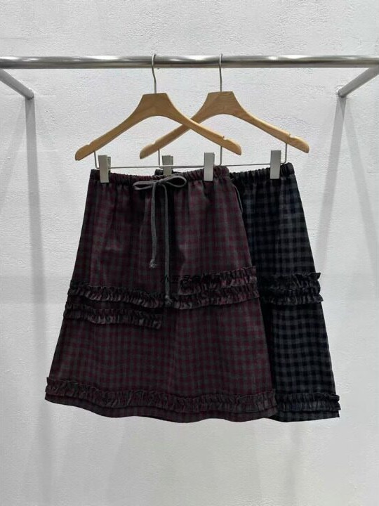 กระโปรงสั้นทรงเอวสูงลายสก็อตแต - Korean Girls Lifestyle บทวิจารณ์และราคา